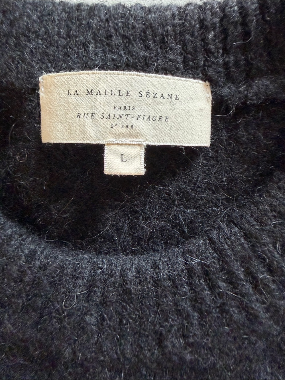 Sezane Black Crewneck Sleeveless Sweater Vest - Picture 2 of 3